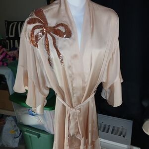 Victoria's Secret Georgette Satin Robe with Sequin Bow Gorgeous